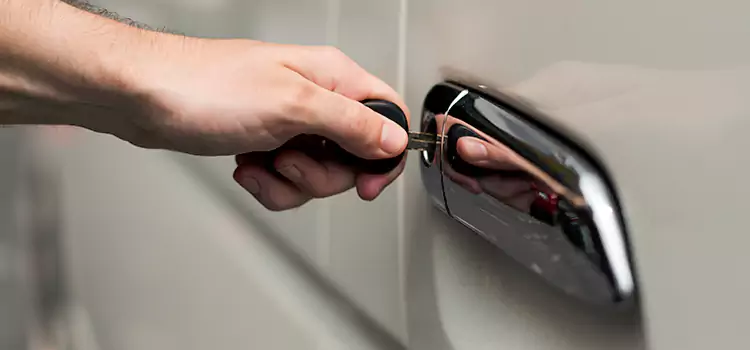 Why Choose Our Auto Locksmith Team in Fitchburg, WI?